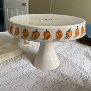 Rae Dunn, “Share” pumpkin print cake stand. 9.5 inches wide. Never used.